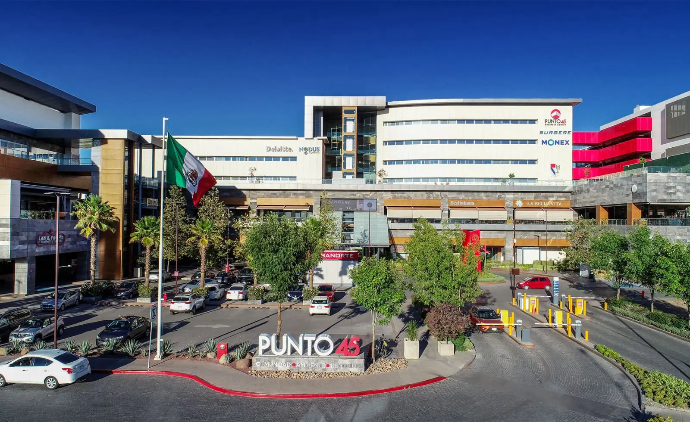 Centro Comercial Punto 45